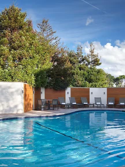 Hotel Abrego